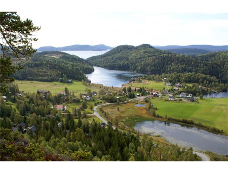 Häggvik augusti 2006. Se landhöjning. Fotograf Leif Söderström.